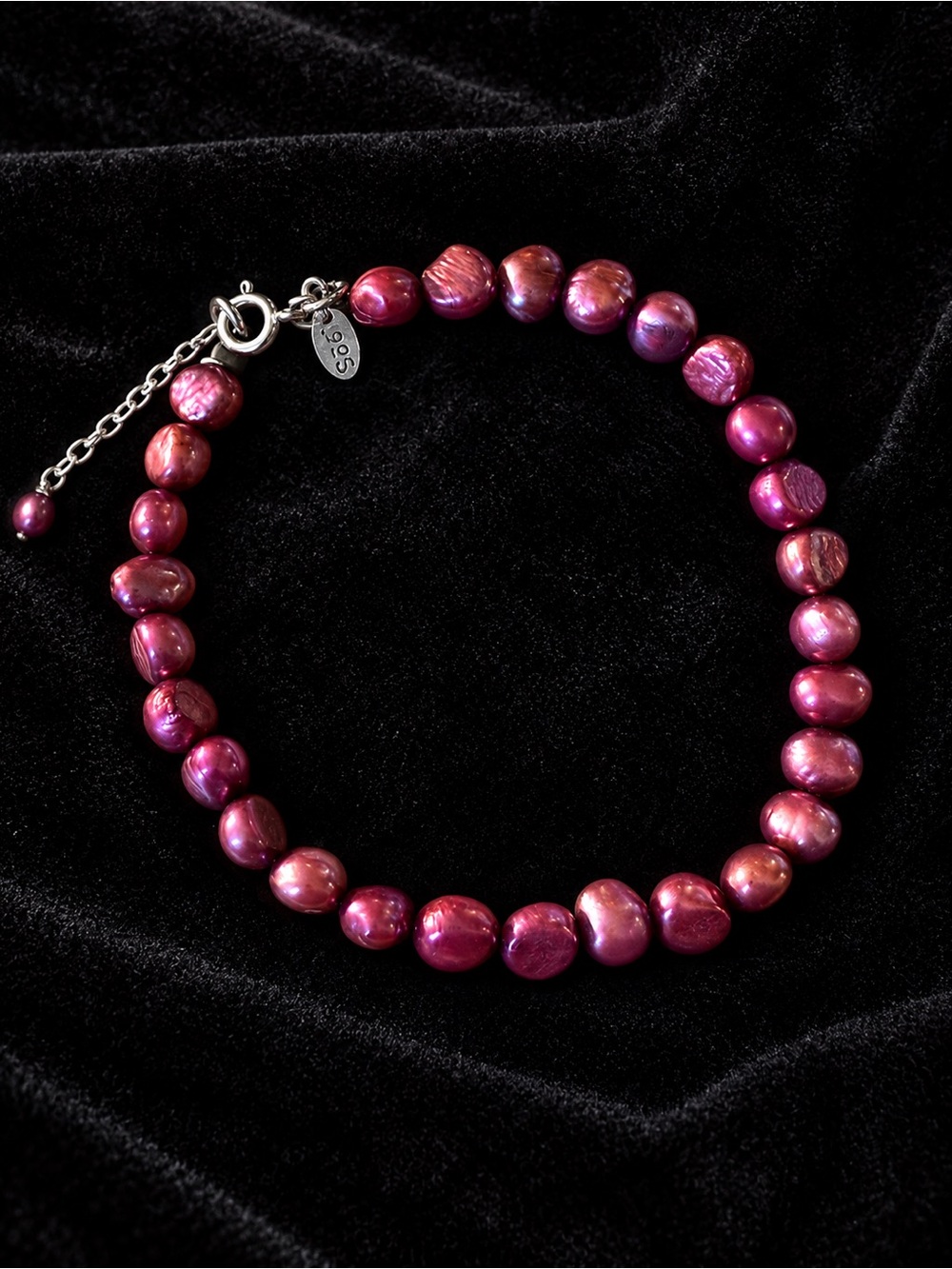 Sosi R Iridescent Fuchsia Freshwater Pearl Bracelet